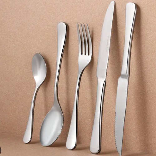 Flatware set